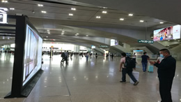 梅西战胜姆巴佩、本泽马，再度当选年度最佳球员